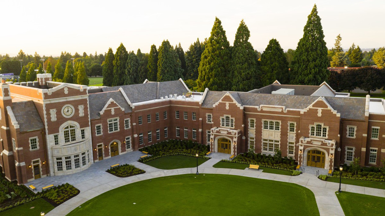 Dundon Berchtold Hall