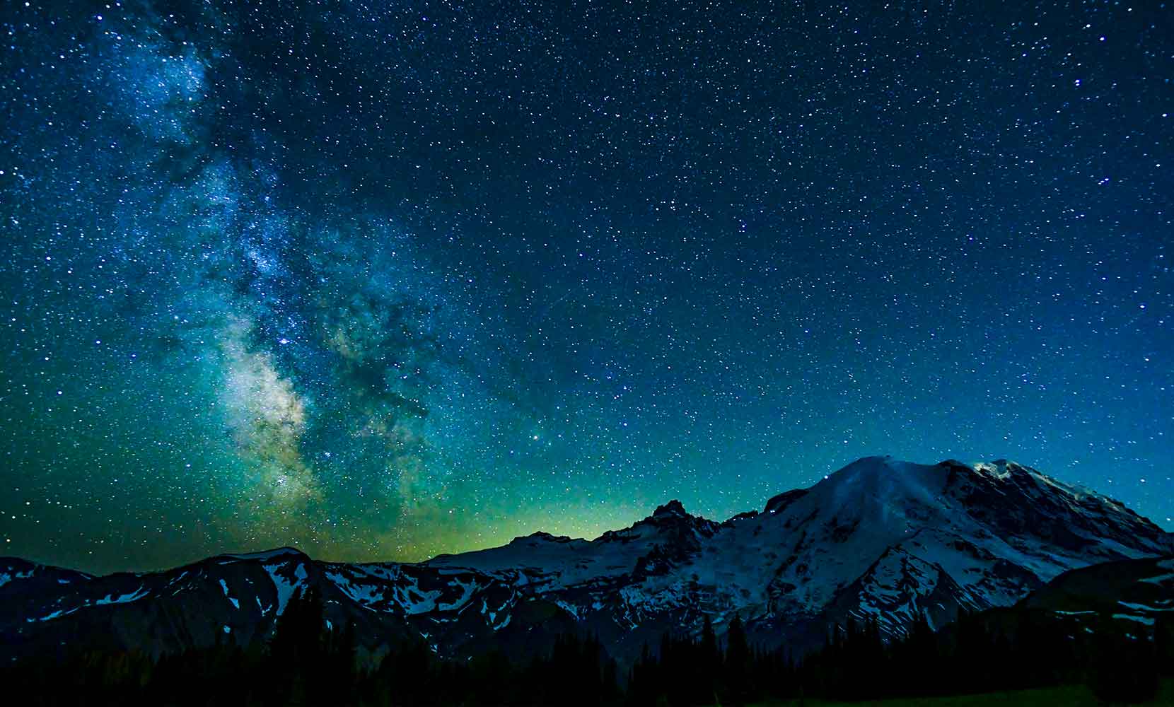 Mountains with an aurora