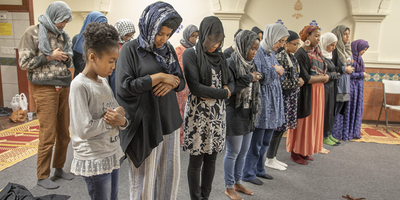 Muslim prayer service