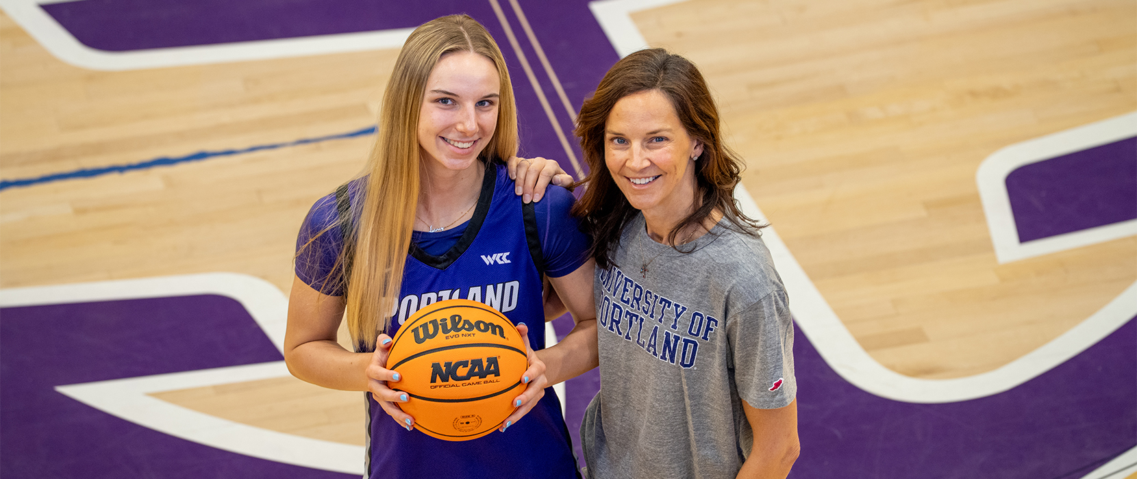 Lainey and Kristen Spear 