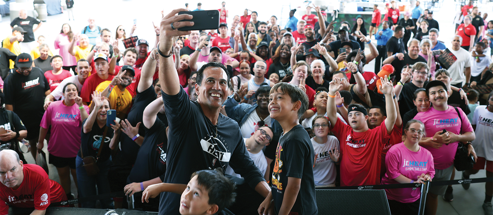 Erik Spoelstra takes a selfie with his kids