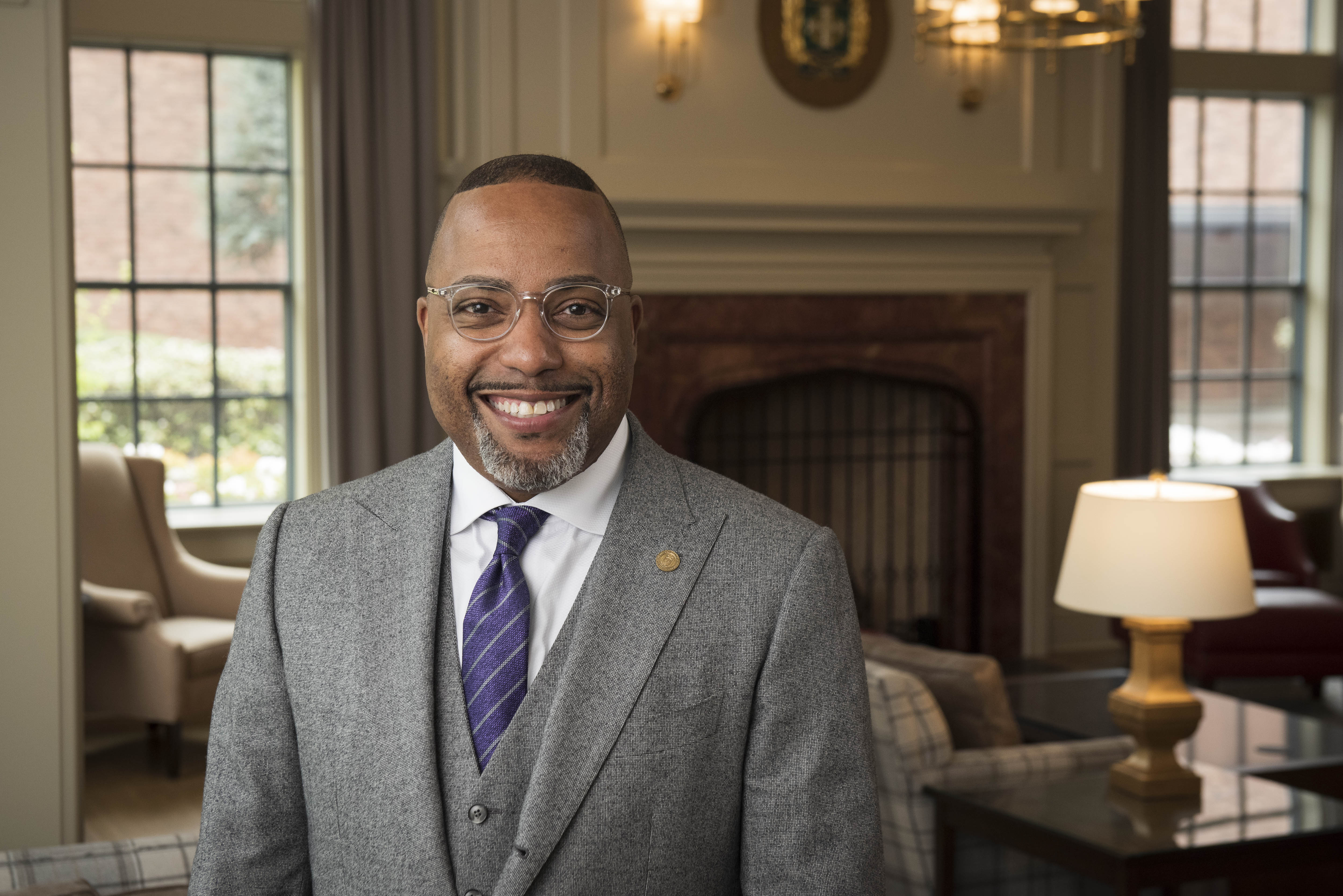 Dr. Robert D. Kelly